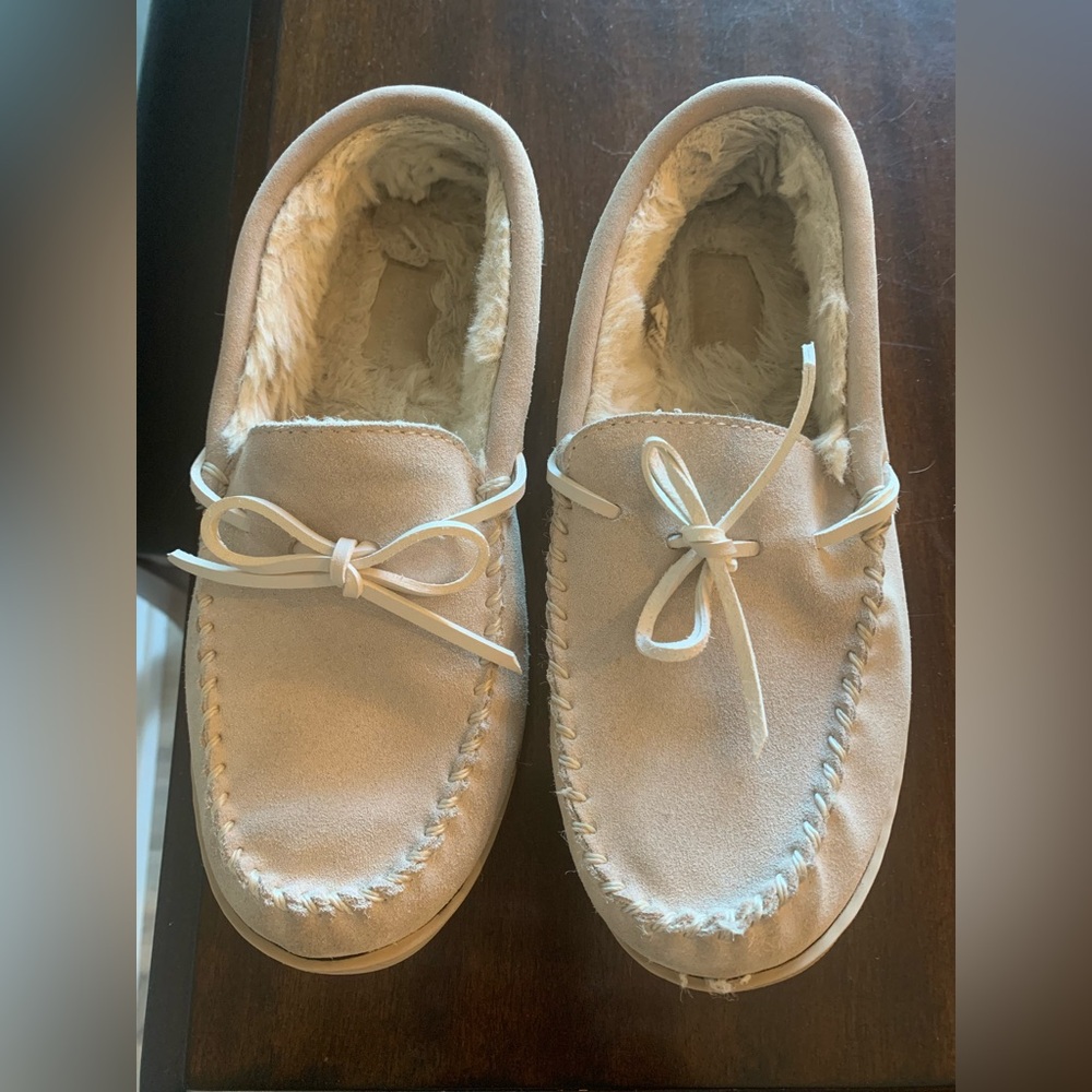 My Pillow Cozy Beige Moccasin Slippers
